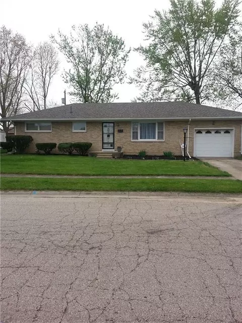1907 Pepper Ave, Springfield, OH 45503 photo 1