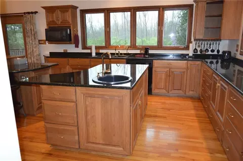 3475 Moorefield, Springfield, OH 45502 photo 7