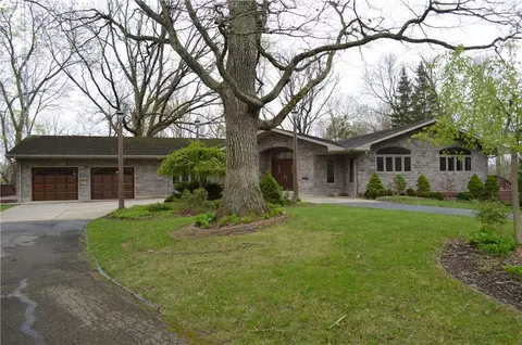 3475 Moorefield, Springfield, OH 45502 photo 2