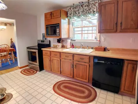 1108 Robin Rd, Springfield, OH 45503 photo 9