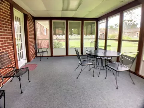 1108 Robin Rd, Springfield, OH 45503 photo 11
