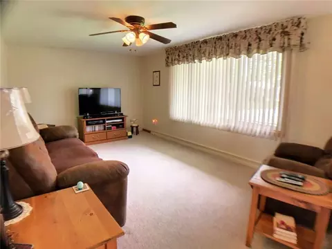 1108 Robin Rd, Springfield, OH 45503 photo 5