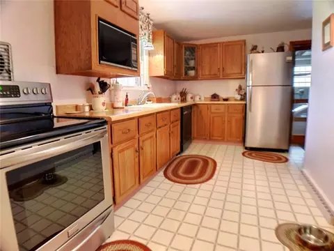 1108 Robin Rd, Springfield, OH 45503 photo 8