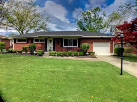1108 Robin Rd, Springfield, OH 45503 photo 1