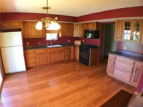 2016 Sandy Ln, Lima, OH 45806 photo 7
