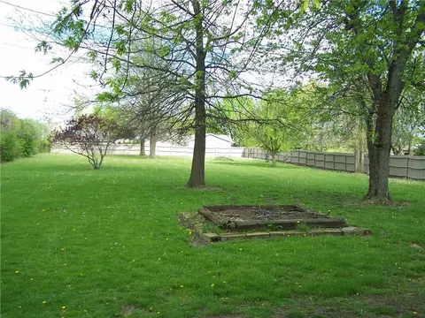 500 Bowman Dr, Sidney, OH 45365 photo 6
