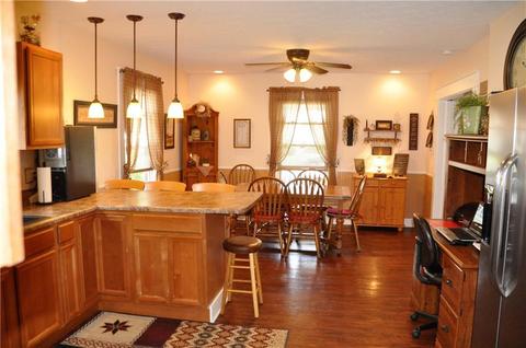 504 E Cassilly St, Springfield, OH 45503 photo 8
