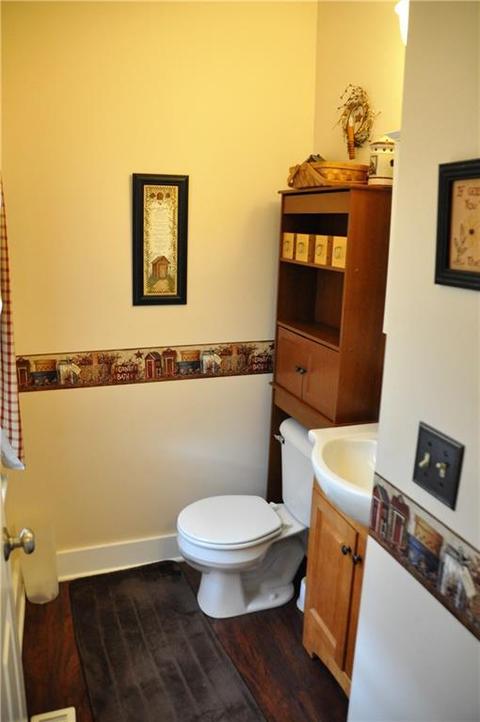 504 E Cassilly St, Springfield, OH 45503 photo 12