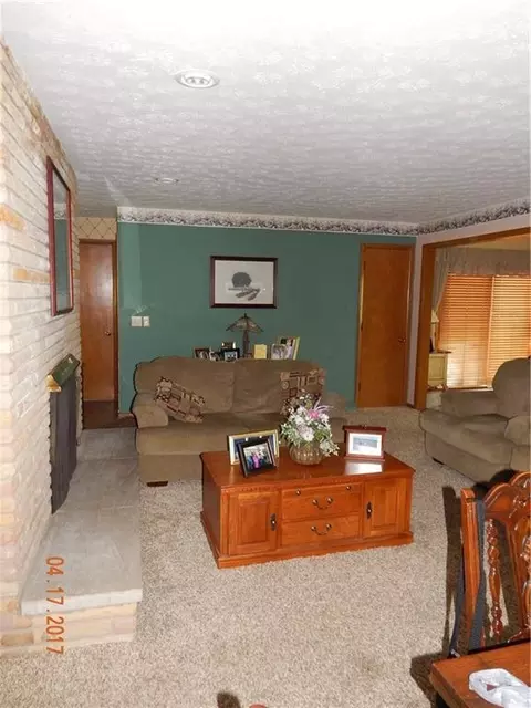 2010 E Mile Rd, Springfield, OH 45503 photo 14
