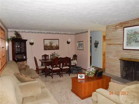 2010 E Mile Rd, Springfield, OH 45503 photo 15