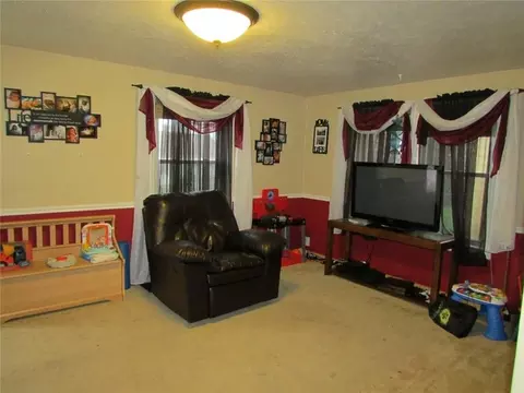 2123 Hillside, Springfield, OH 45503 photo 4