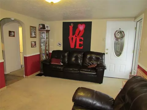 2123 Hillside, Springfield, OH 45503 photo 3