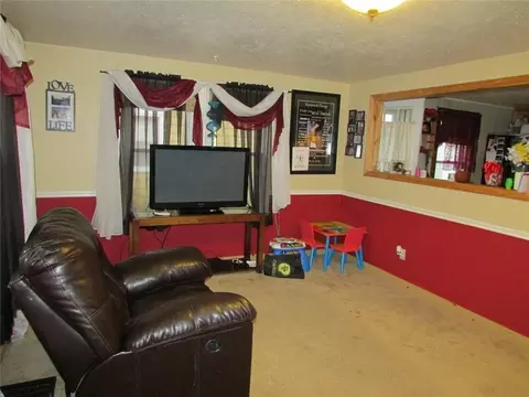 2123 Hillside, Springfield, OH 45503 photo 2