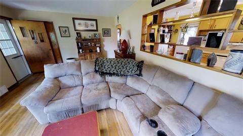 5673 S Pitchin Rd, Springfield, OH 45502 photo 4