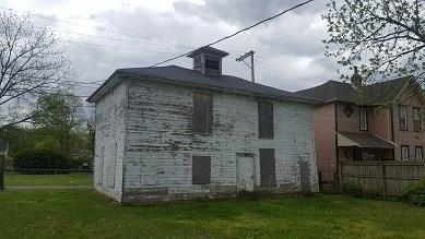 922 S Limestone Ave, Springfield, OH 45505 photo 2