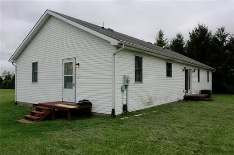 7160 Ballentine Pike, Springfield, OH 45502 photo 4