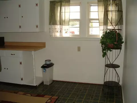 327 Lawnview Ave, Springfield, OH 45505 photo 8