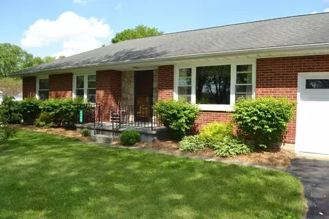 6360 Prairie Rd, Springfield, OH 45502 photo 3