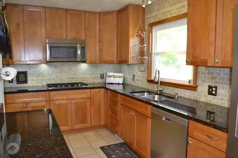 6360 Prairie Rd, Springfield, OH 45502 photo 9