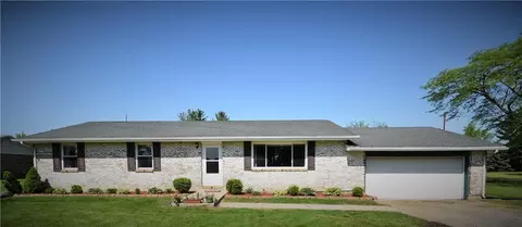 4821 Willowdale, Springfield, OH 45502 photo 1