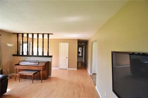 4821 Willowdale, Springfield, OH 45502 photo 10