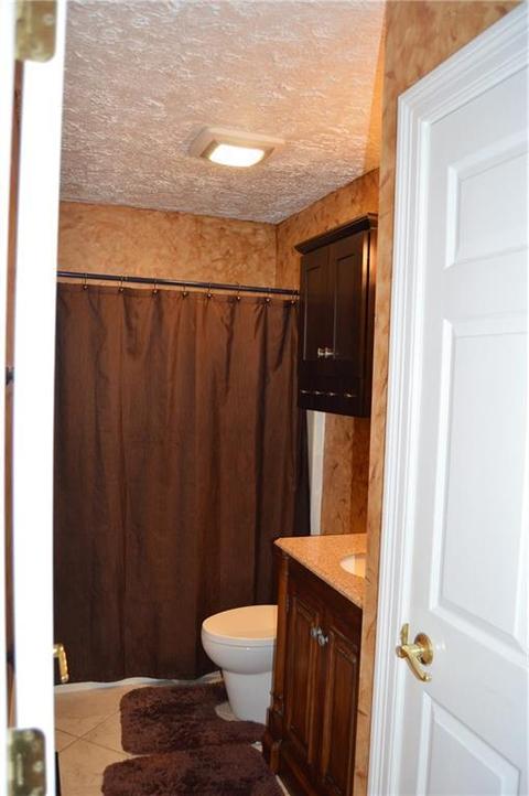 6135 N Hampton Rd, Springfield, OH 45502 photo 14