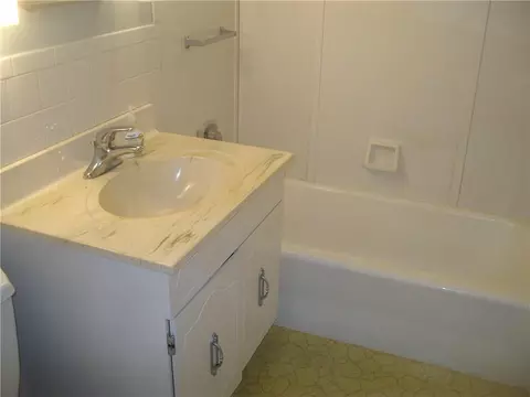 902 Hemlock St, Celina, OH 45822 photo 8