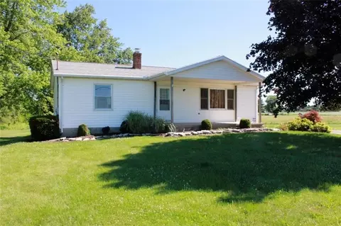 3905 E Pitchin Rd, Springfield, OH 45502 photo 1
