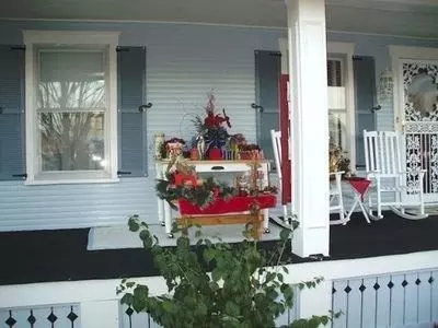 563 E Cassilly St, Springfield, OH 45503 photo 4