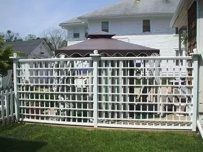 563 E Cassilly St, Springfield, OH 45503 photo 9