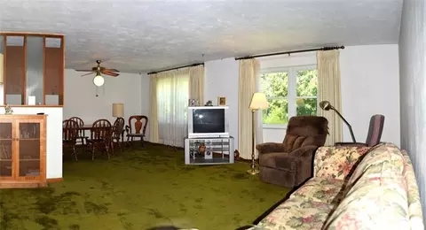 1601 Briarwood Ter, Springfield, OH 45504 photo 3
