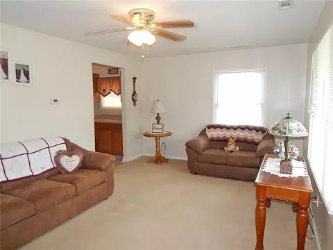 1714 S Sweetbriar, Springfield, OH 45505 photo 2