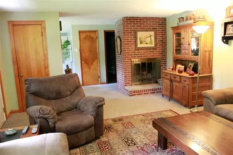 954 White Oak Dr, Springfield, OH 45504 photo 9