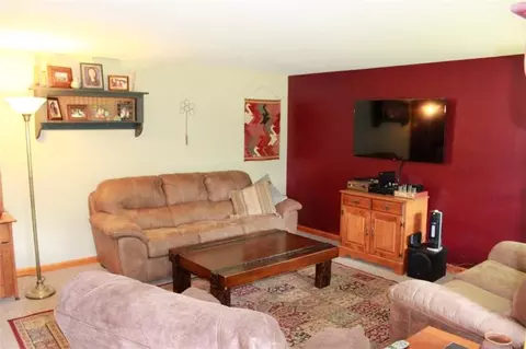 954 White Oak Dr, Springfield, OH 45504 photo 7