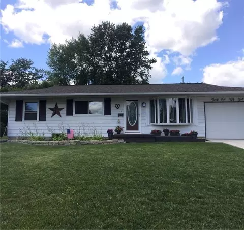 3153 Glouster St, Springfield, OH 45503 photo 1