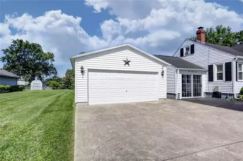 323 Birch Rd, Springfield, OH 45503 photo 5