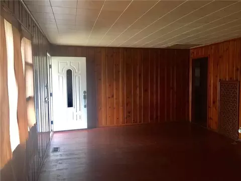 728 S Isabella St, Springfield, OH 45506 photo 4