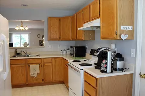 266 Englewood, Springfield, OH 45503 photo 4