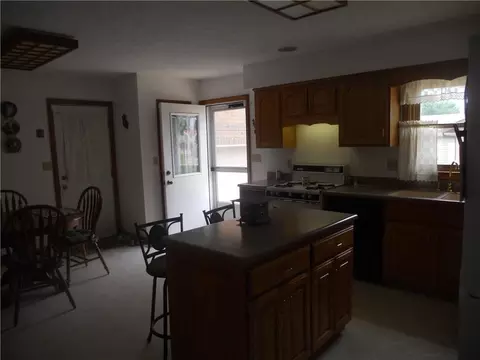 3920 Tacoma St, Springfield, OH 45503 photo 6