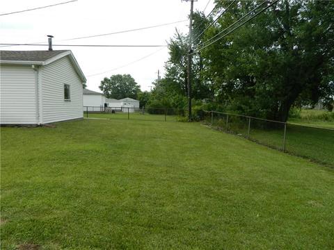 1049 Westmont Dr, Springfield, OH 45503 photo 6