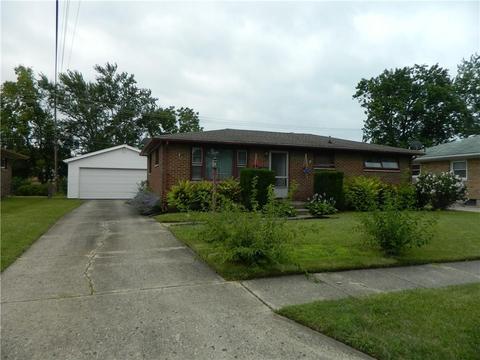 1049 Westmont Dr, Springfield, OH 45503 photo 2