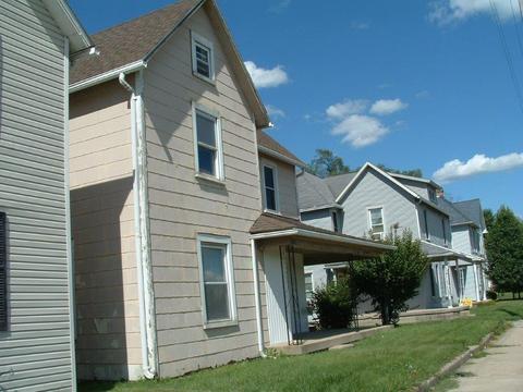 1502 W North St, Springfield, OH 45504 photo 5