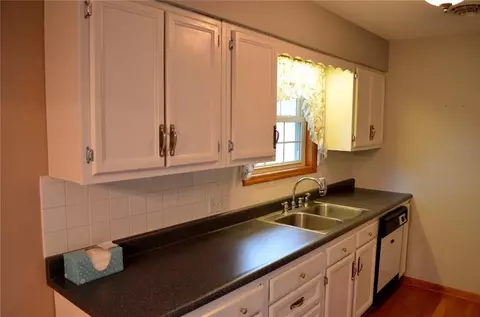 112 Park St, Alger, OH 45812 photo 5