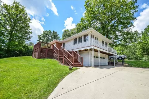 2803 Ash Dr, Springfield, OH 45504 photo 2