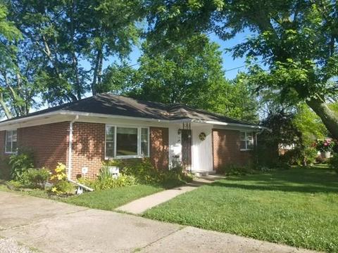955 Torrence Dr, Springfield, OH 45503 photo 1