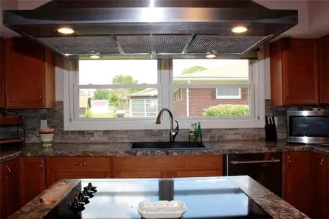 3382 Heatherwood, Springfield, OH 45503 photo 14