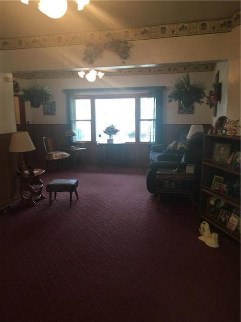 1015 W Columbia St, Springfield, OH 45504 photo 3
