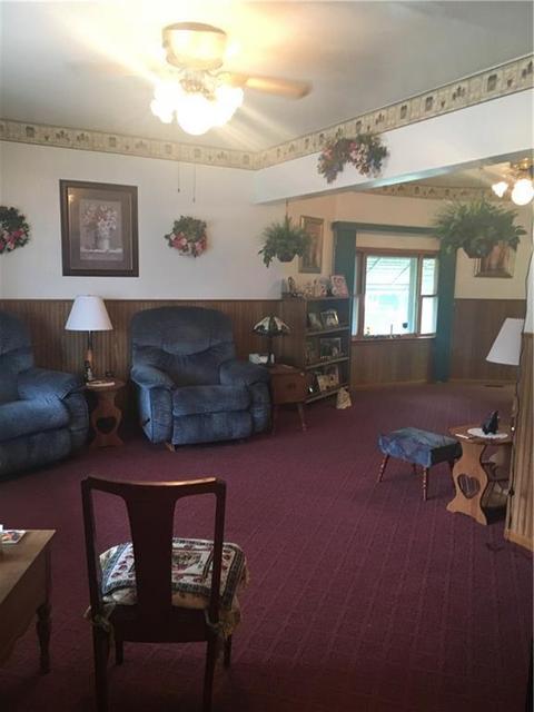 1015 W Columbia St, Springfield, OH 45504 photo 2