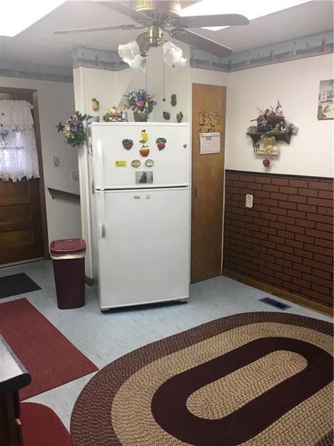 1015 W Columbia St, Springfield, OH 45504 photo 7