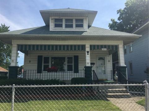1015 W Columbia St, Springfield, OH 45504 photo 1